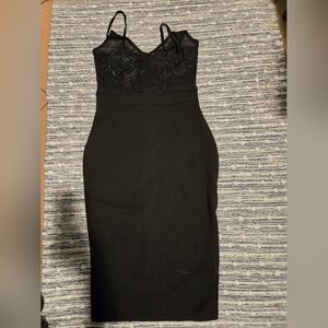 Missguided+ Black Floral Midi Dress